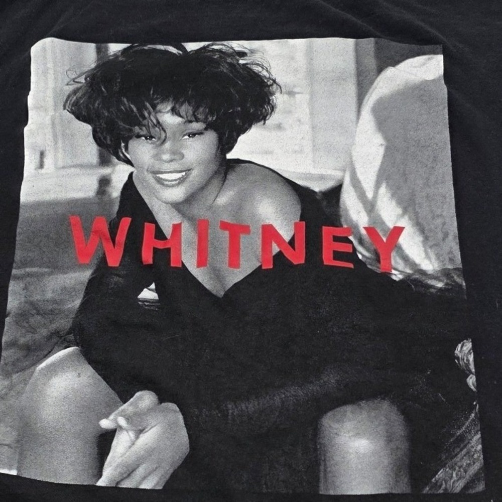 Whitney Houston Graphic T-Shirt Unisex Medium Black 2021 Music. Art‎ Streetwear